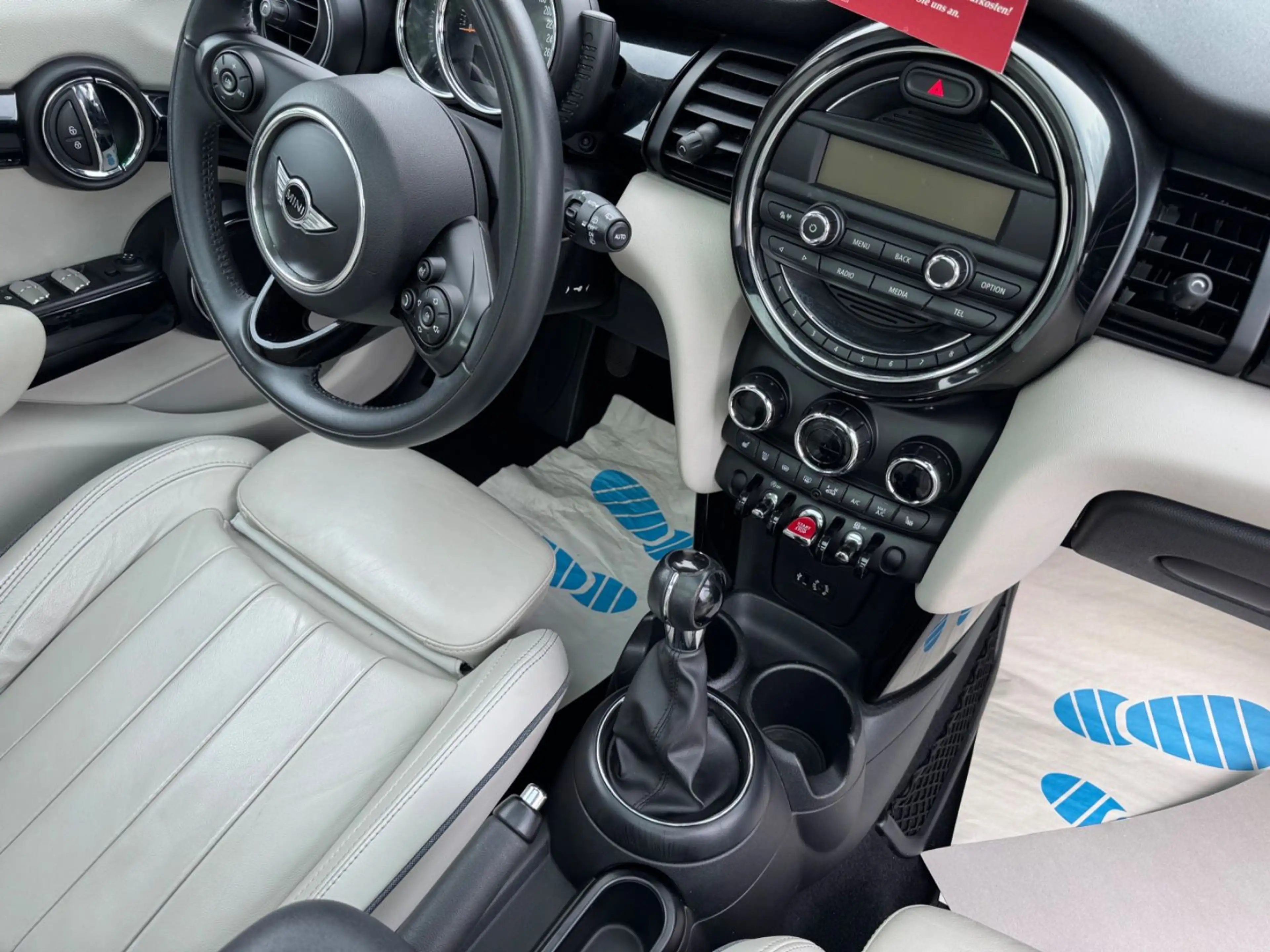 MINI One Klimaauto Leder Xenon — photo 7