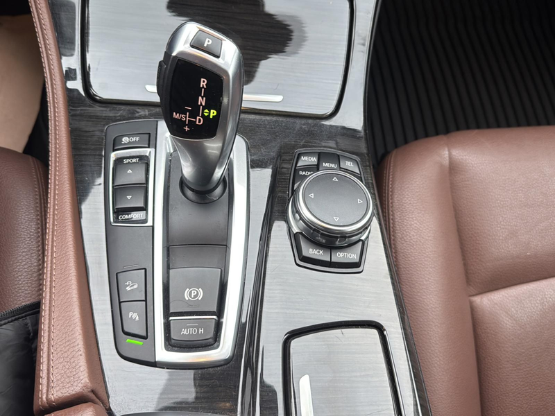 BMW 535 d xDrive Lim. Luxury-Line HeadUp Soft-Close — photo 15