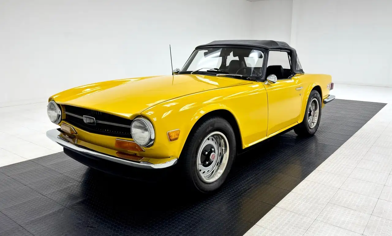 Triumph TR6 Roadster, foto 1