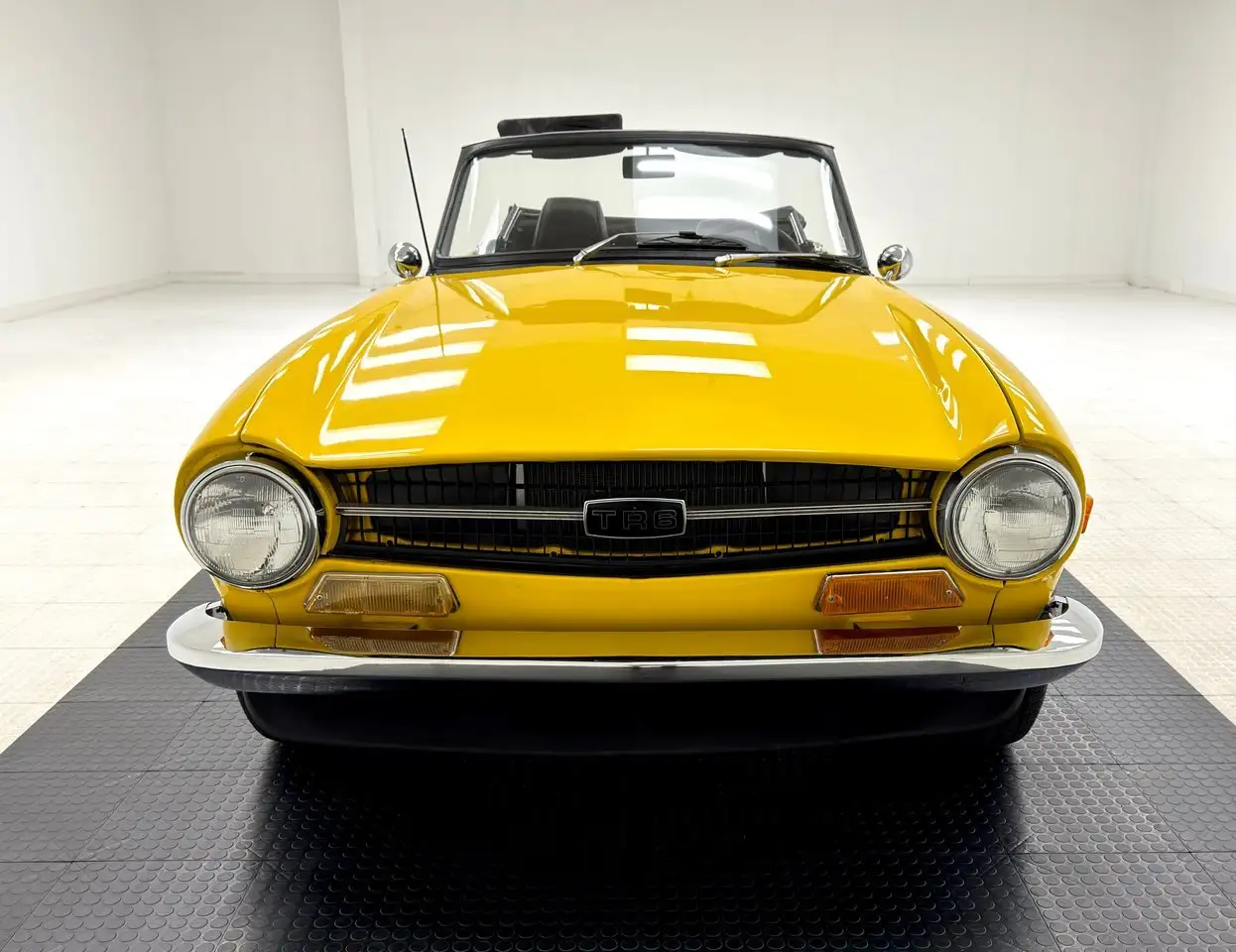 Triumph TR6 Roadster, foto 11