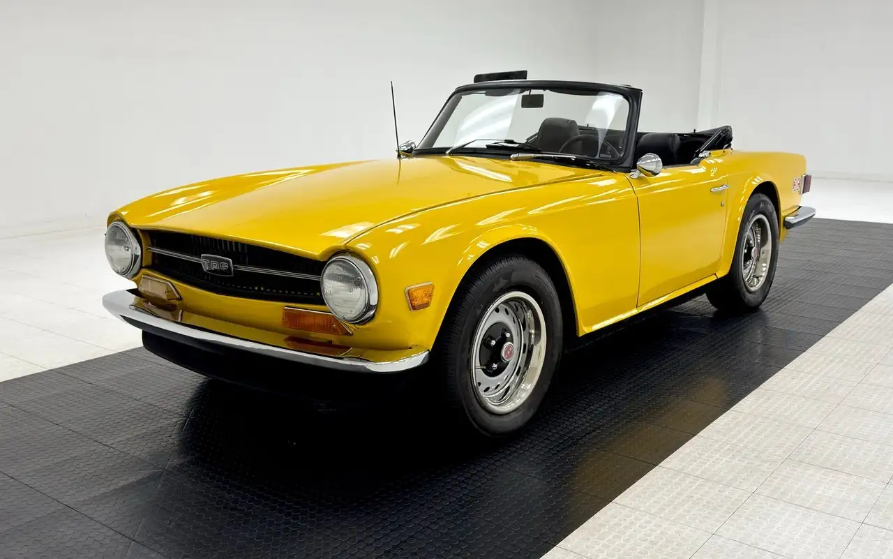 Triumph TR6 Roadster, foto 2