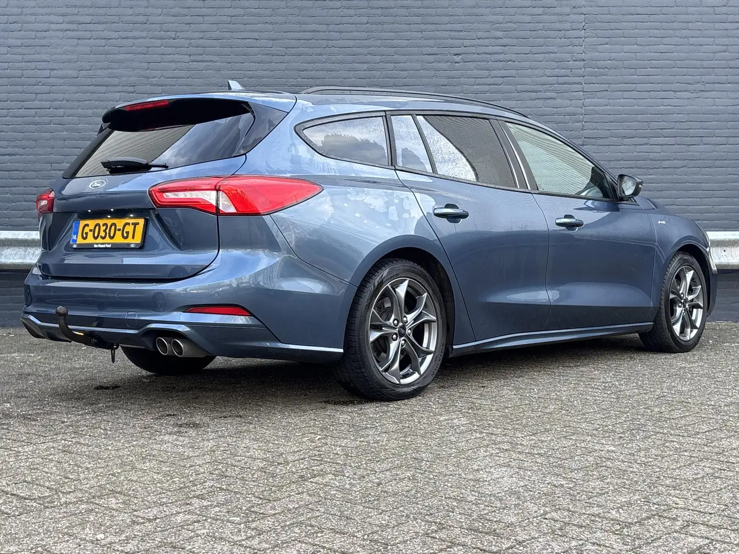 Ford Focus Wagon 1.5 EcoBlue ST Line Business | Navi | Climat Bleu - 2