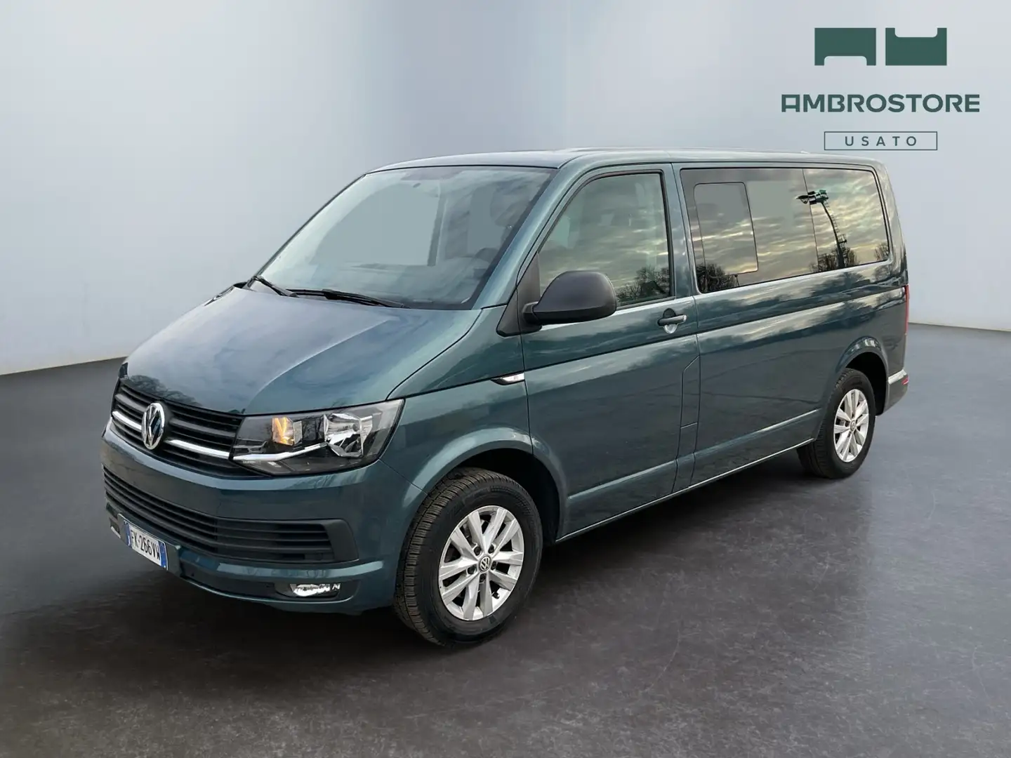 Volkswagen T6 Multivan - Multivan 2.0 tdi Trendline 150cv dsg Blau - 1
