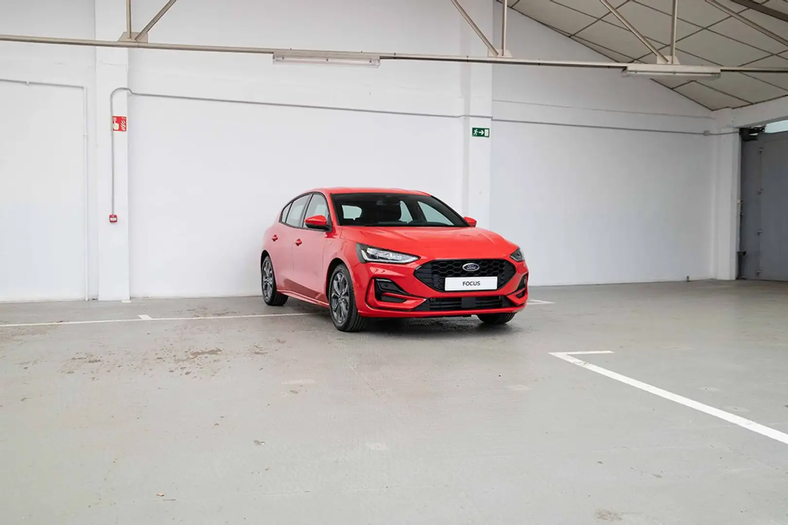 Ford Focus 1.0 ECOBOOST MHEV 114KW ST-LINE 155 5P Rouge - 2