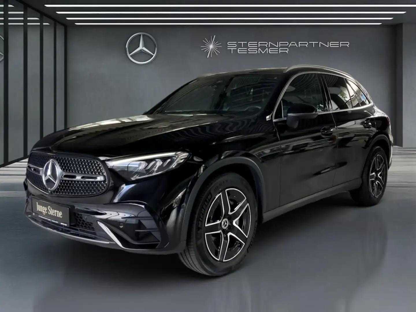 Mercedes-Benz GLC 220 d 4M AMG+Pano+AHK+Kamera+Memory+Ambiente Schwarz - 2