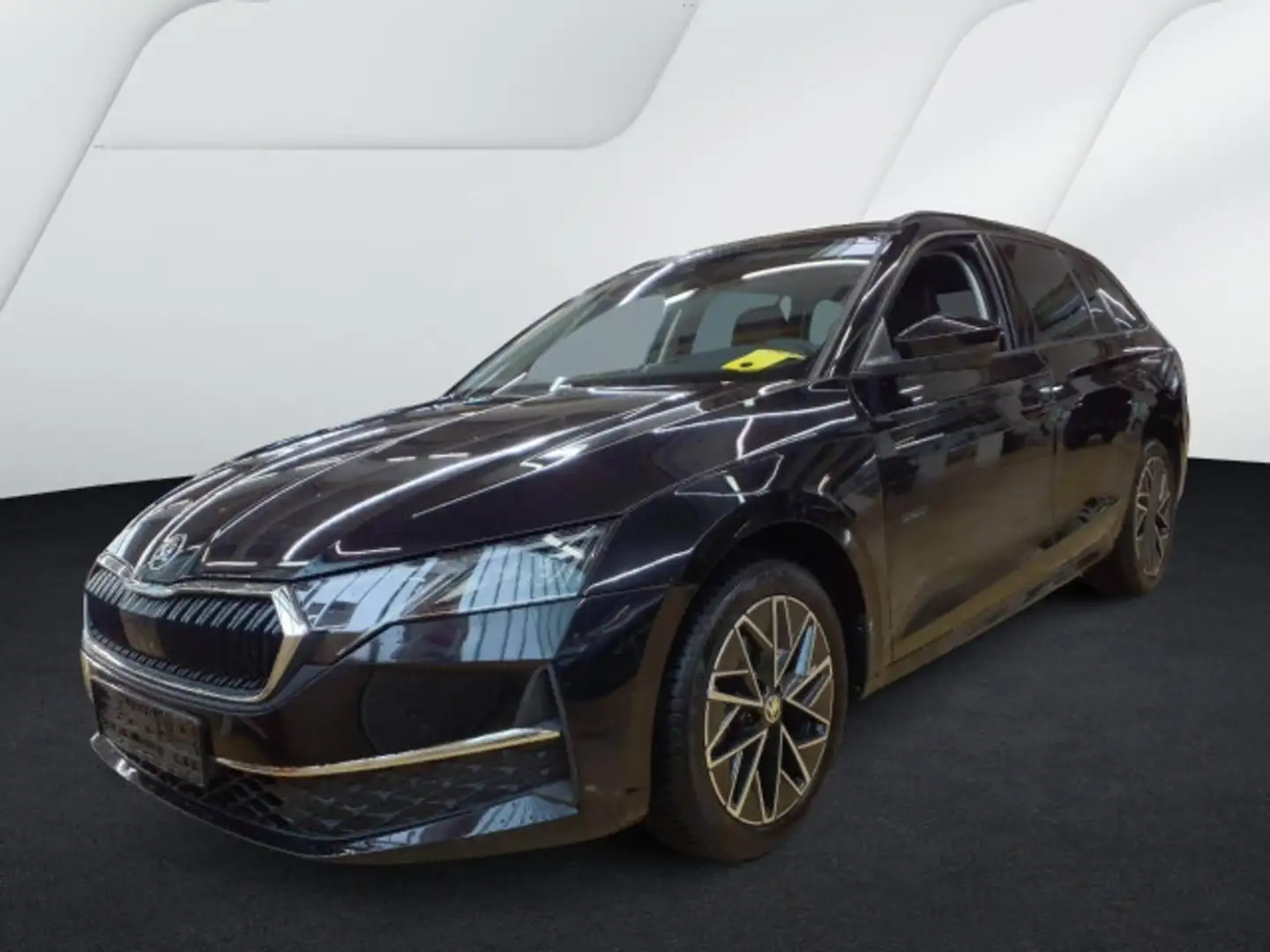 Skoda Octavia Combi 2.0 TDI DSG SELECTION MATRIX LM17 Schwarz - 2