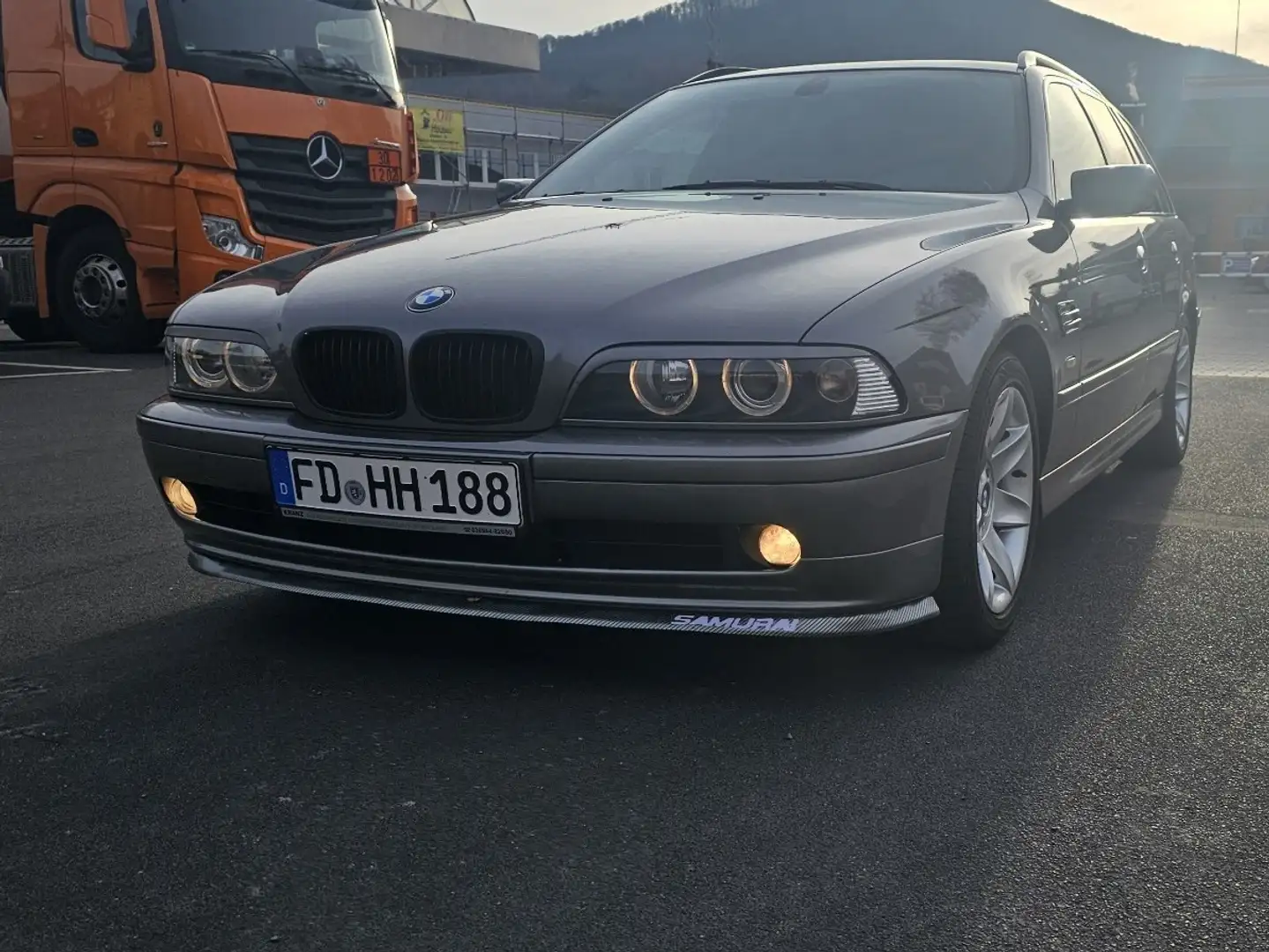 BMW 520 520i touring - 1