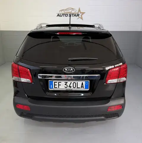 Kia Sorento view 3