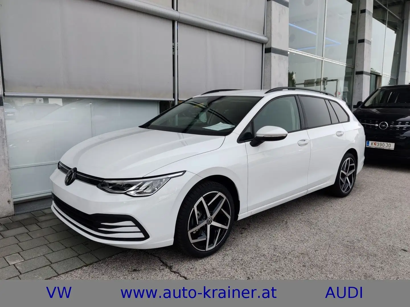 Volkswagen Golf Variant Life eTSI DSG Wit - 1