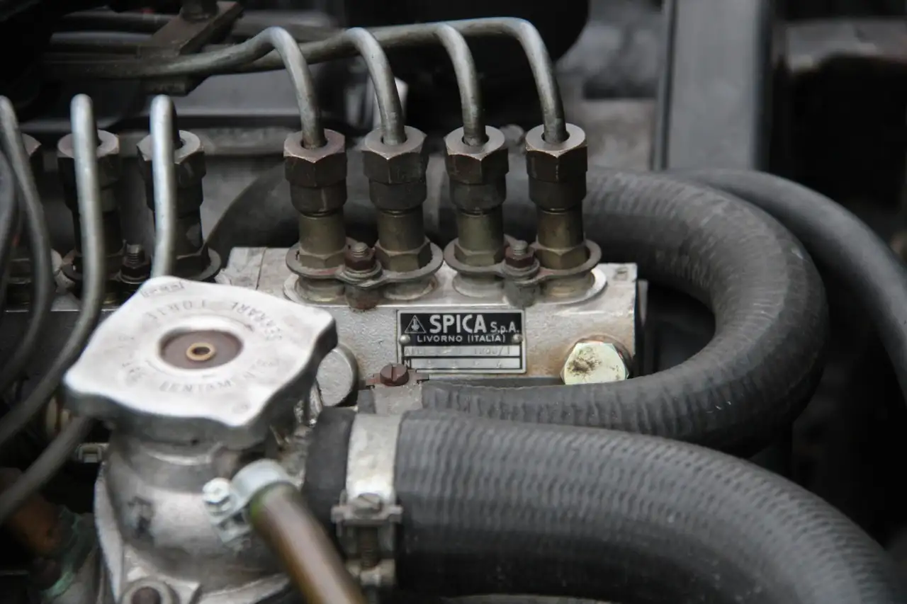 Alfa Romeo Montreal Coupé 2.6 V8 | Topstaat | ZF 5-versnellingsbak, foto 8