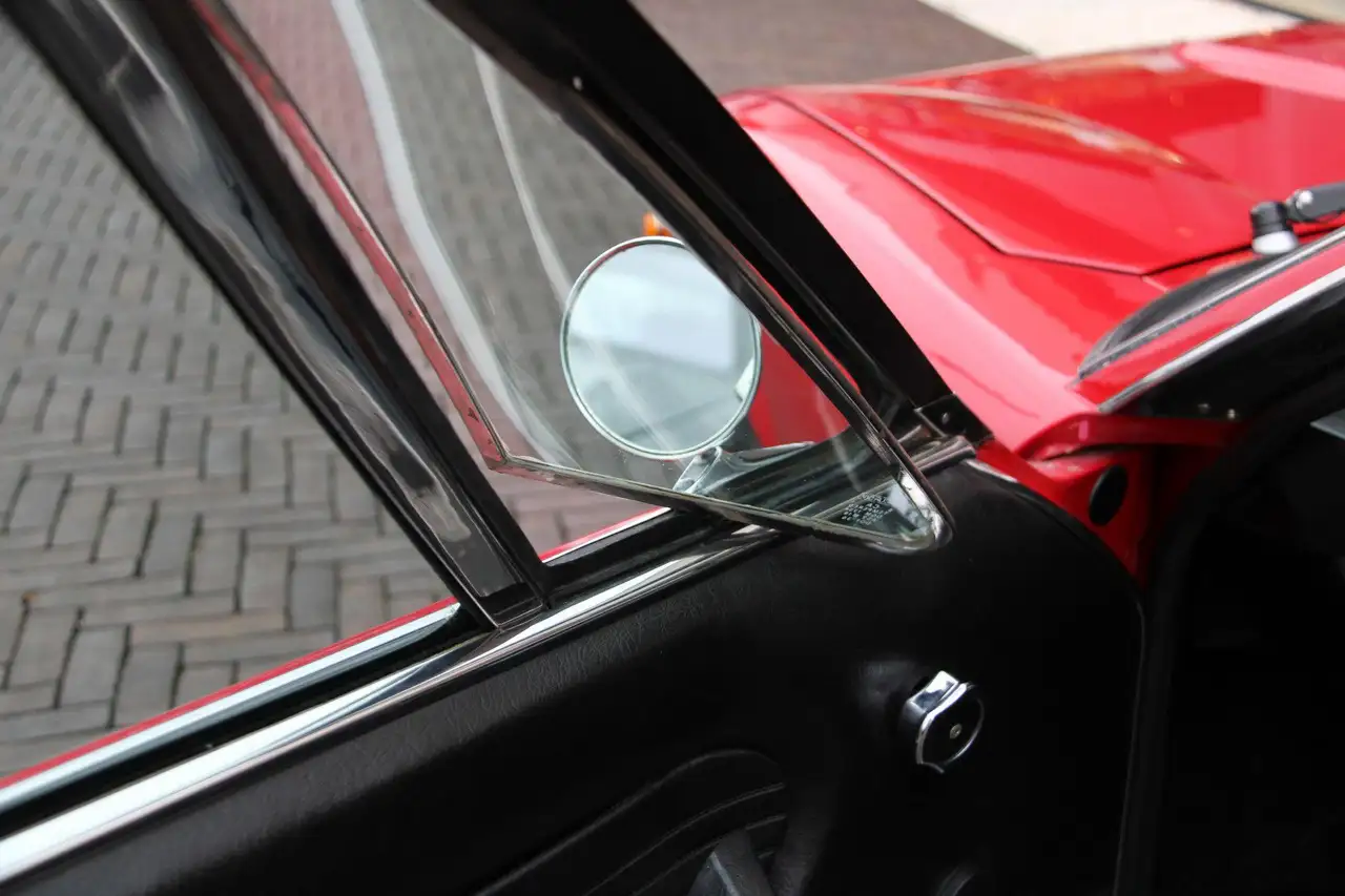 Alfa Romeo Montreal Coupé 2.6 V8 | Topstaat | ZF 5-versnellingsbak, foto 12