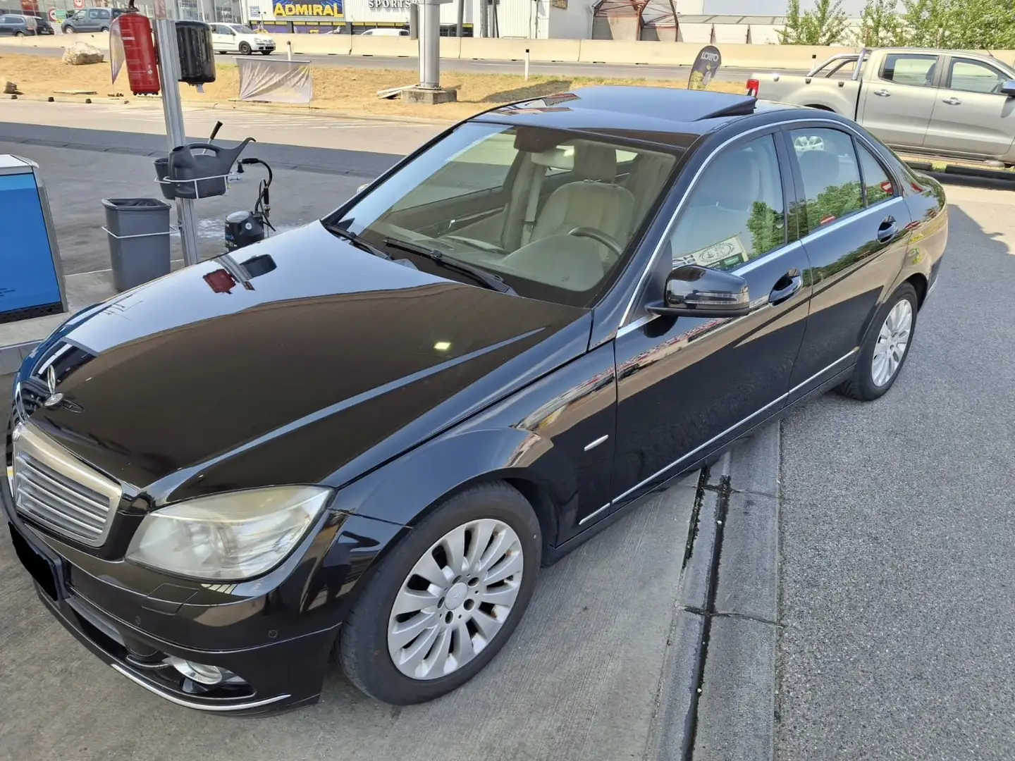 Mercedes-Benz C 280 Elegance 4MATIC Aut. Schiebedach Klimatronic Schwarz - 2
