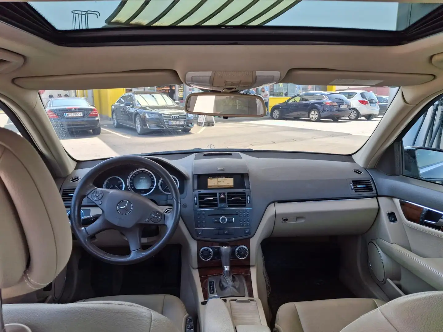 Mercedes-Benz C 280 Elegance 4MATIC Aut. Schiebedach Klimatronic Schwarz - 1