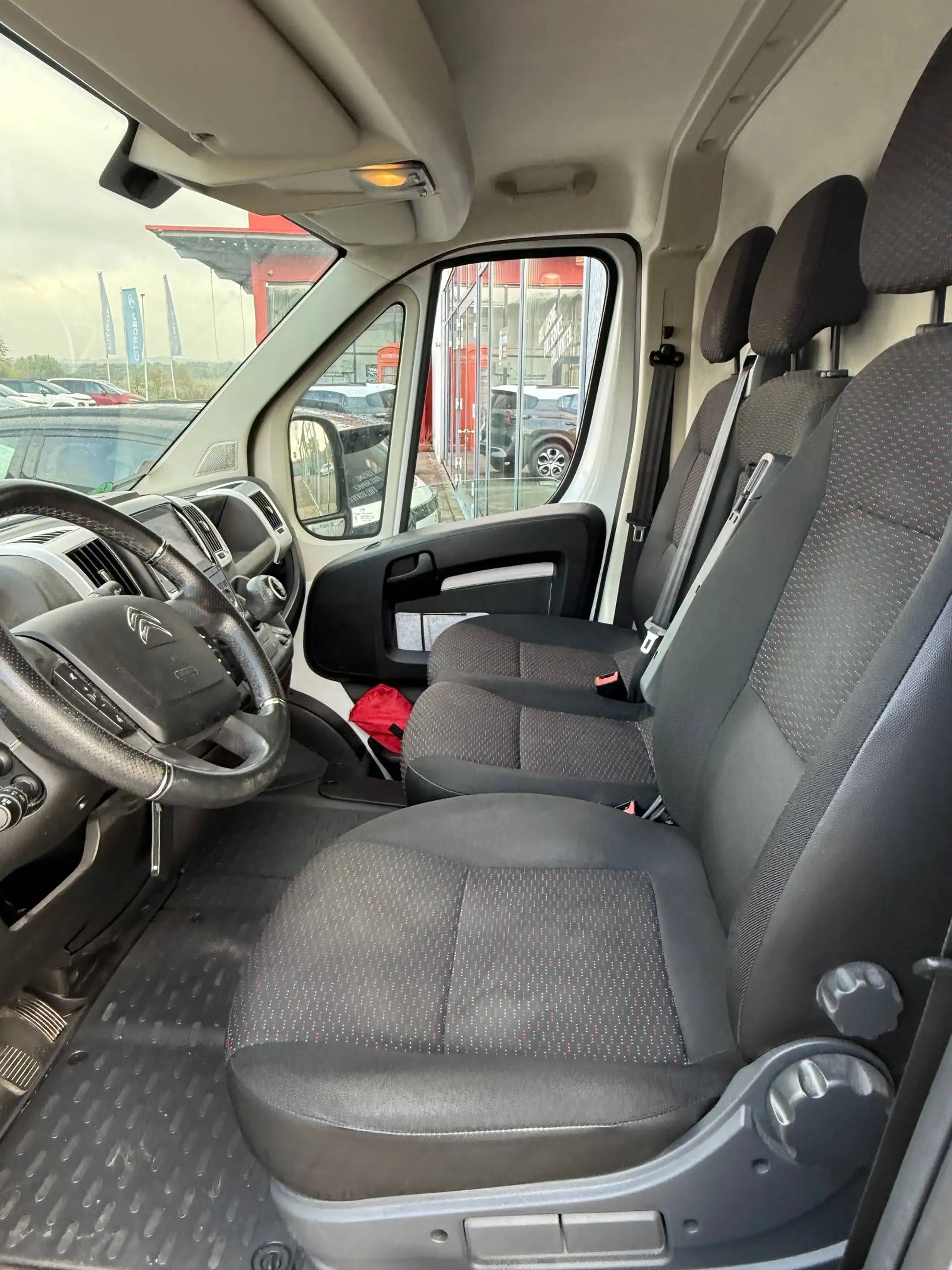 Citroen Jumper 30 L1H1 BlueHDi 120 Club — photo 10