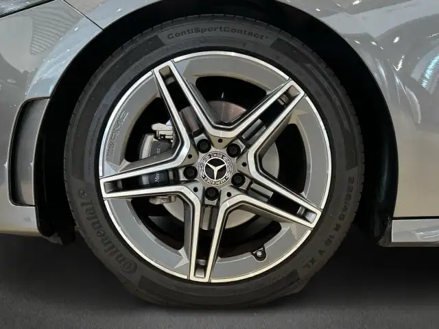 Mercedes-Benz A-Class view 5