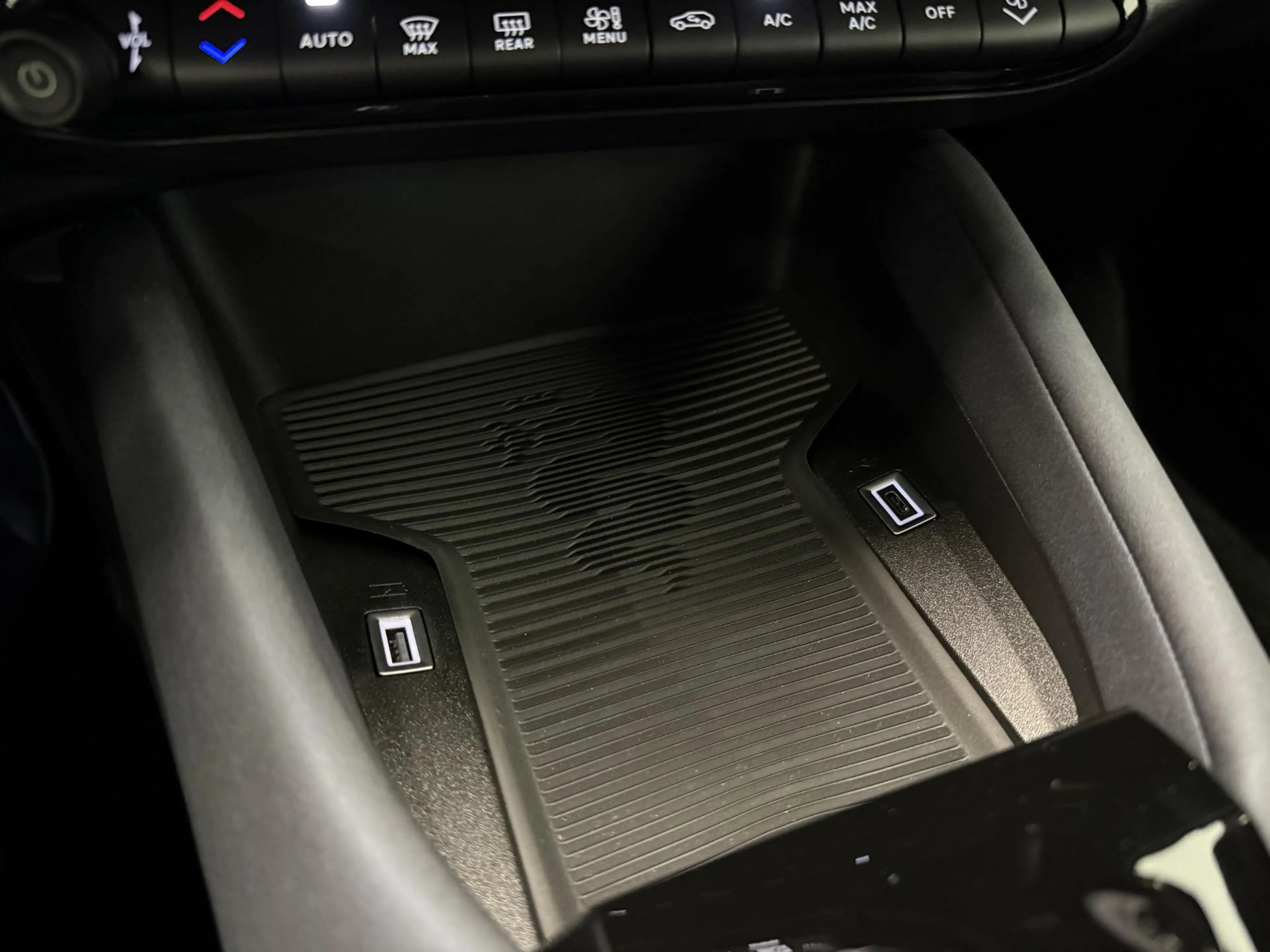 Alfa Romeo Junior Elettrica Automaat 156PK Adaptieve Cruise Control — photo 19