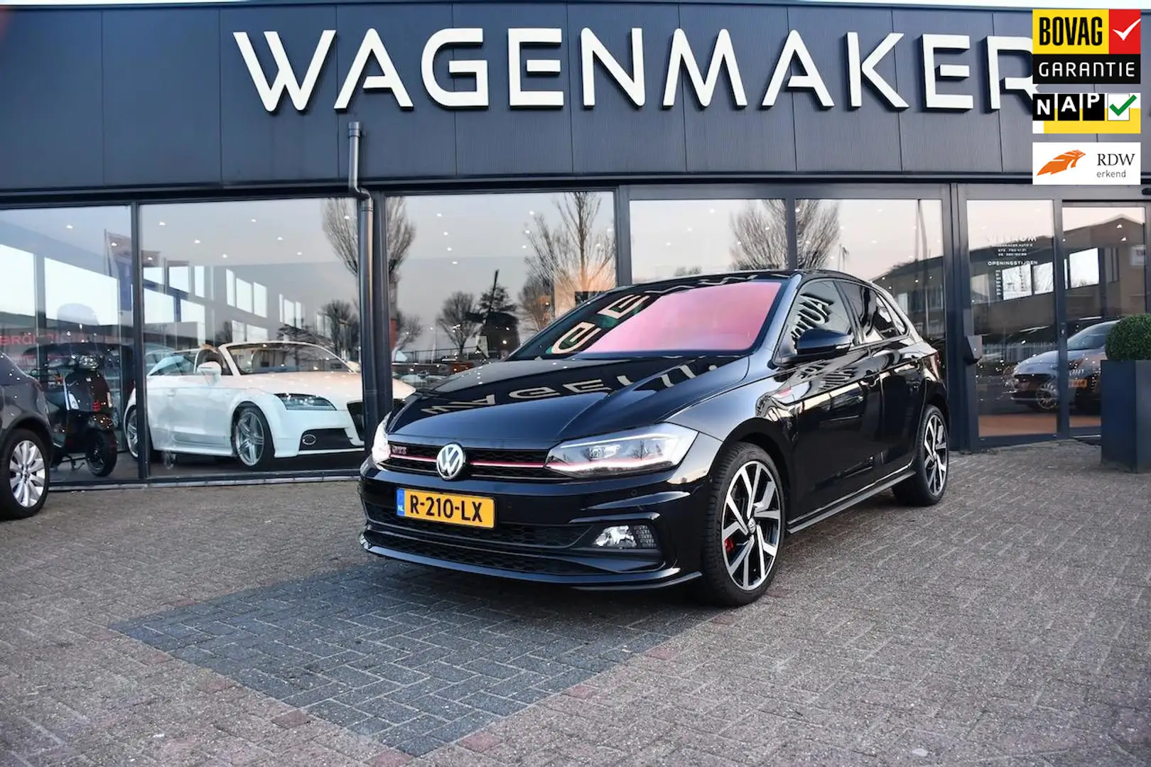 Volkswagen Polo GTI 2.0 TSI AUT|Nav|Cam|Acc|Carplay|DealerOH Zwart - 1