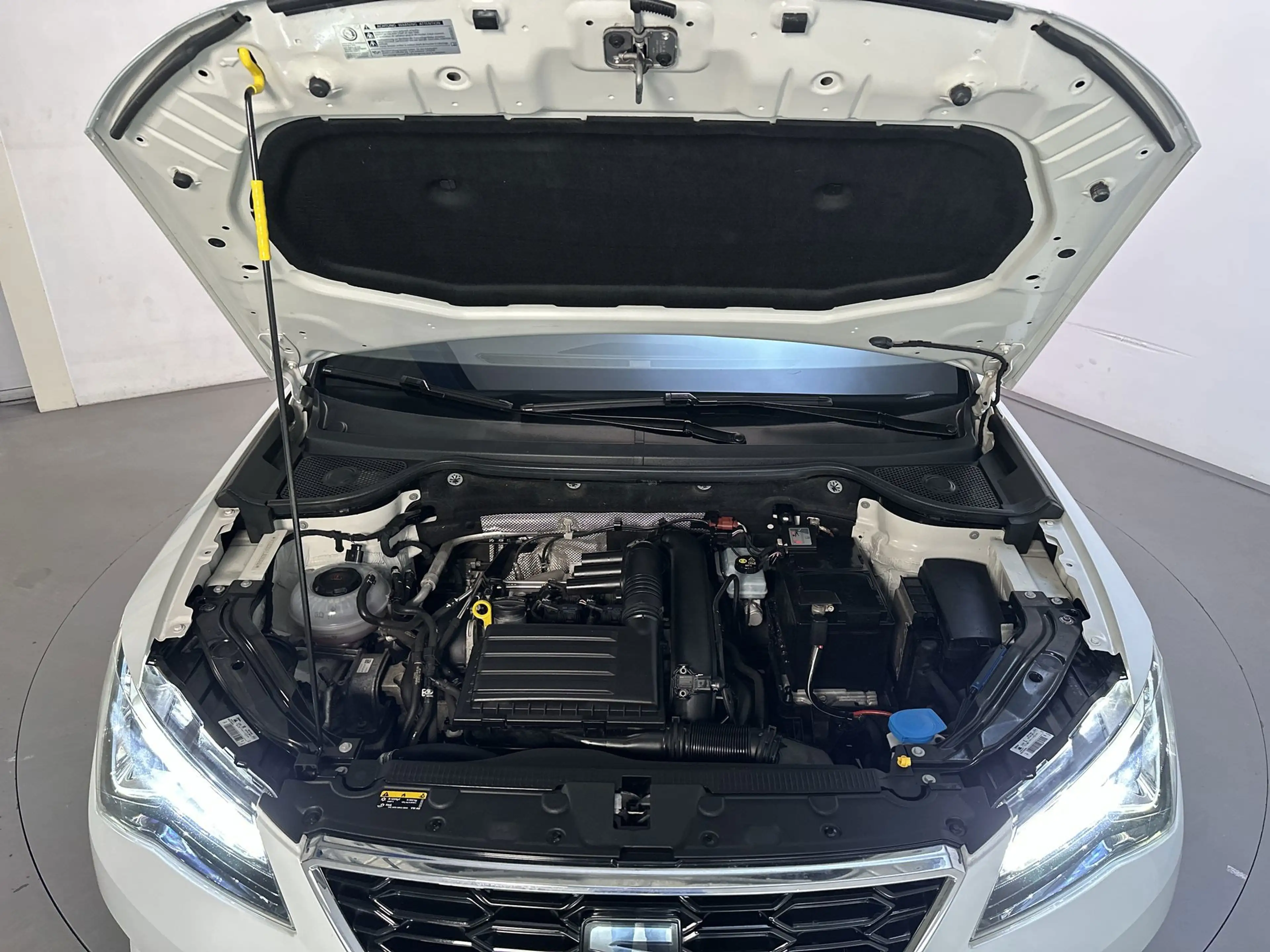 SEAT Ateca 1.4 EcoTSI 150pk 6-bak FR Alcantara Navigatie Park — photo 17