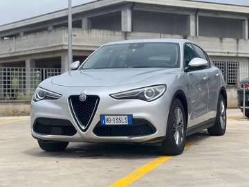 2.2 t Business rwd 160cv auto my19