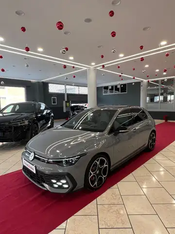 Volkswagen Golf GTI Golf 2.0 TSI GTI DSG