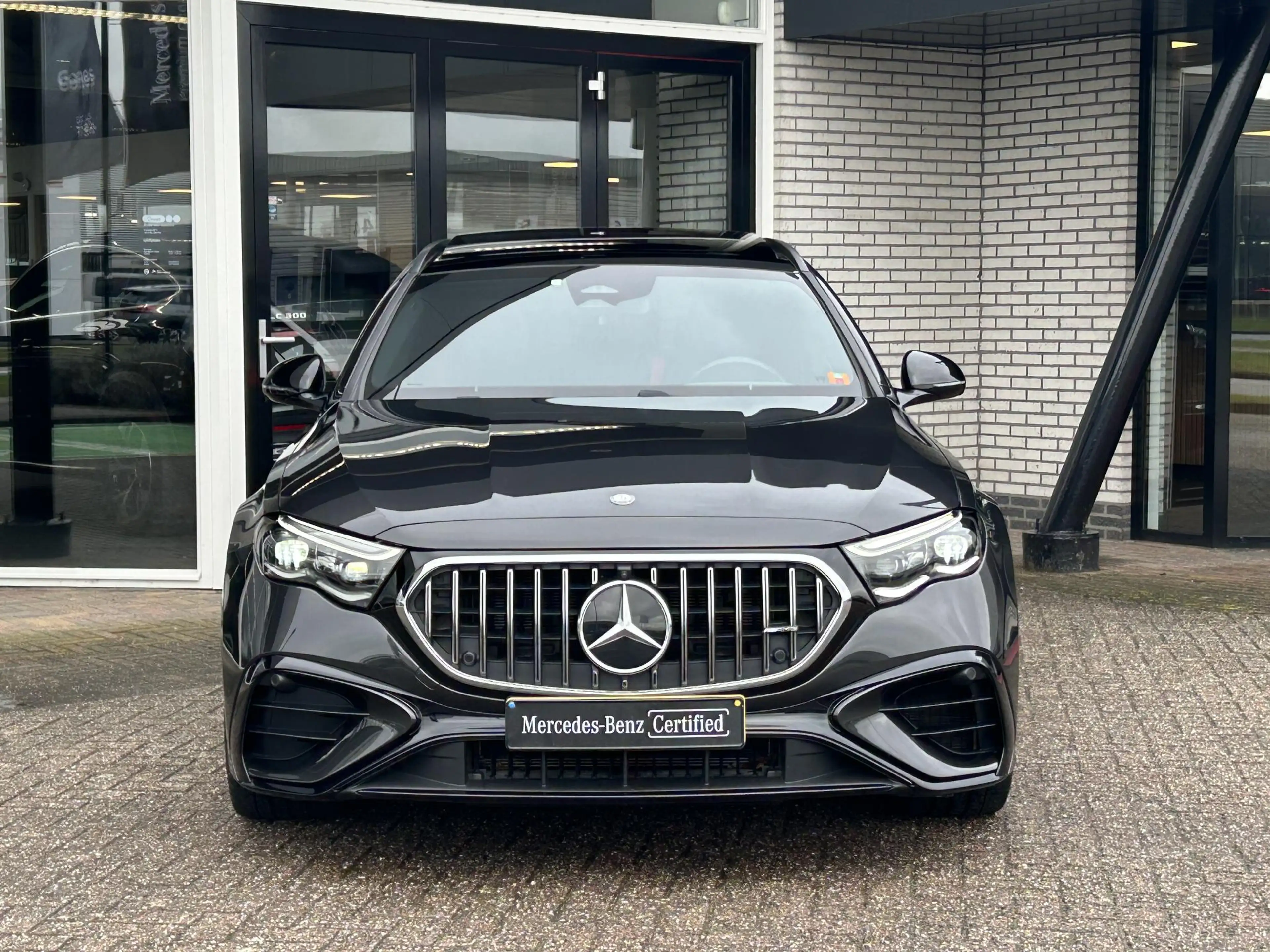 Mercedes-Benz E 53 AMG Estate 4MATIC+ Night Edition | Superscreen | Panor — photo 14