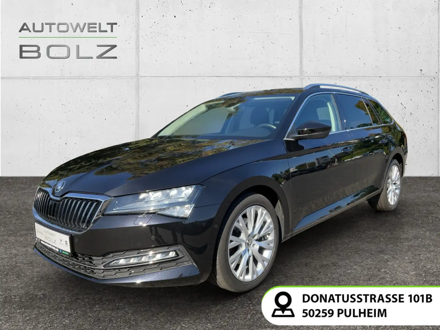Skoda Superb Combi Style 2.0 TDI StandHZG AHK Navi Kam Schwarz - 1