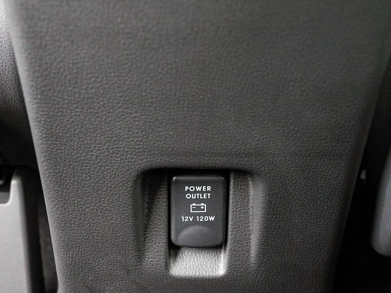 Mitsubishi Eclipse Cross снимка Mitsubishi Eclipse Cross