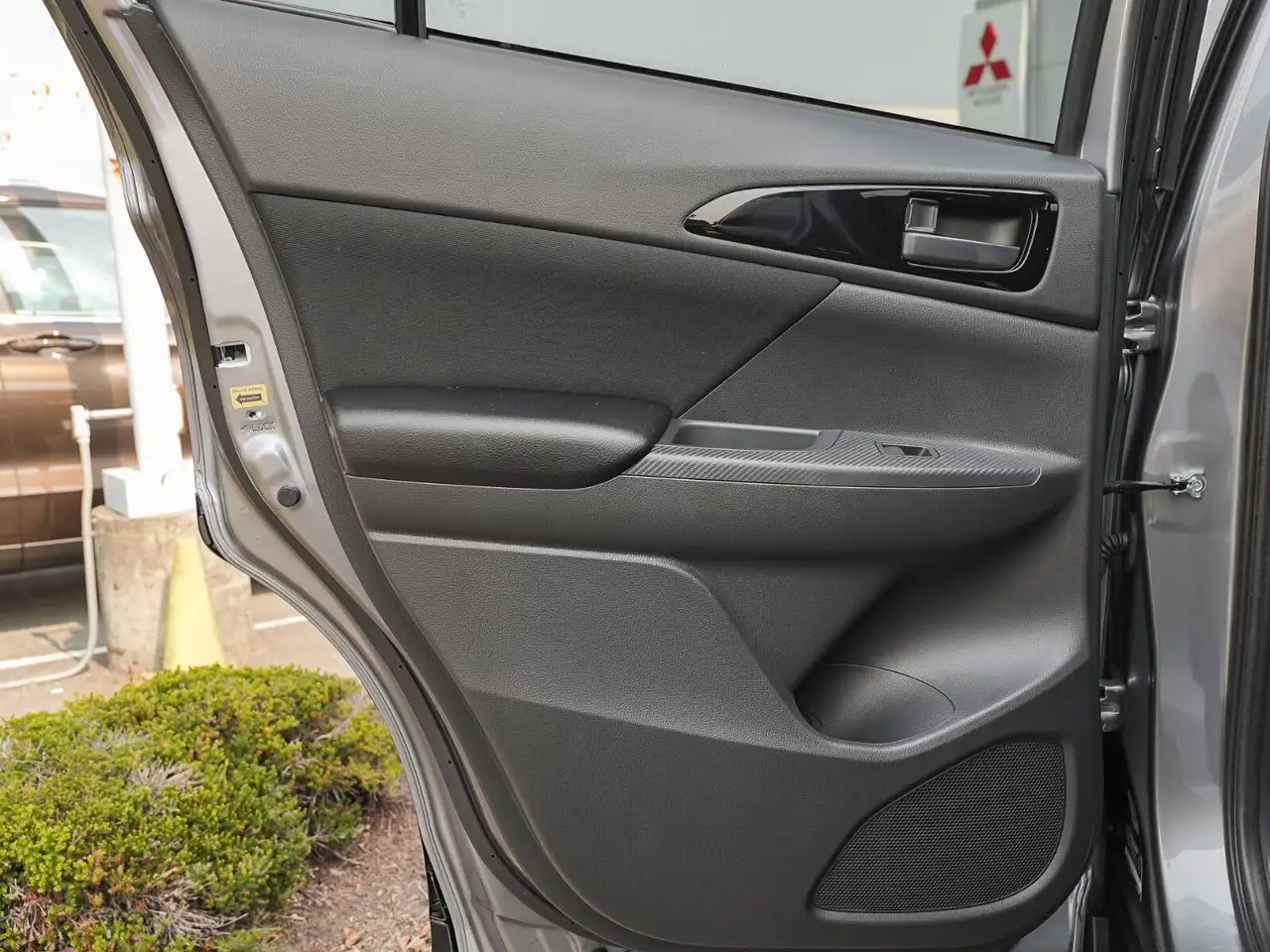 Mitsubishi Eclipse Cross снимка Mitsubishi Eclipse Cross