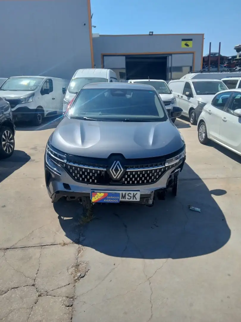 Renault Austral 1.2 E-Tech Híbrido Evolution 146kW Szürke - 1