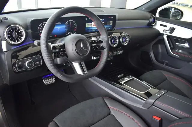 Mercedes-Benz A-Class view 10