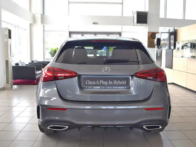 Mercedes-Benz A-Class view 5