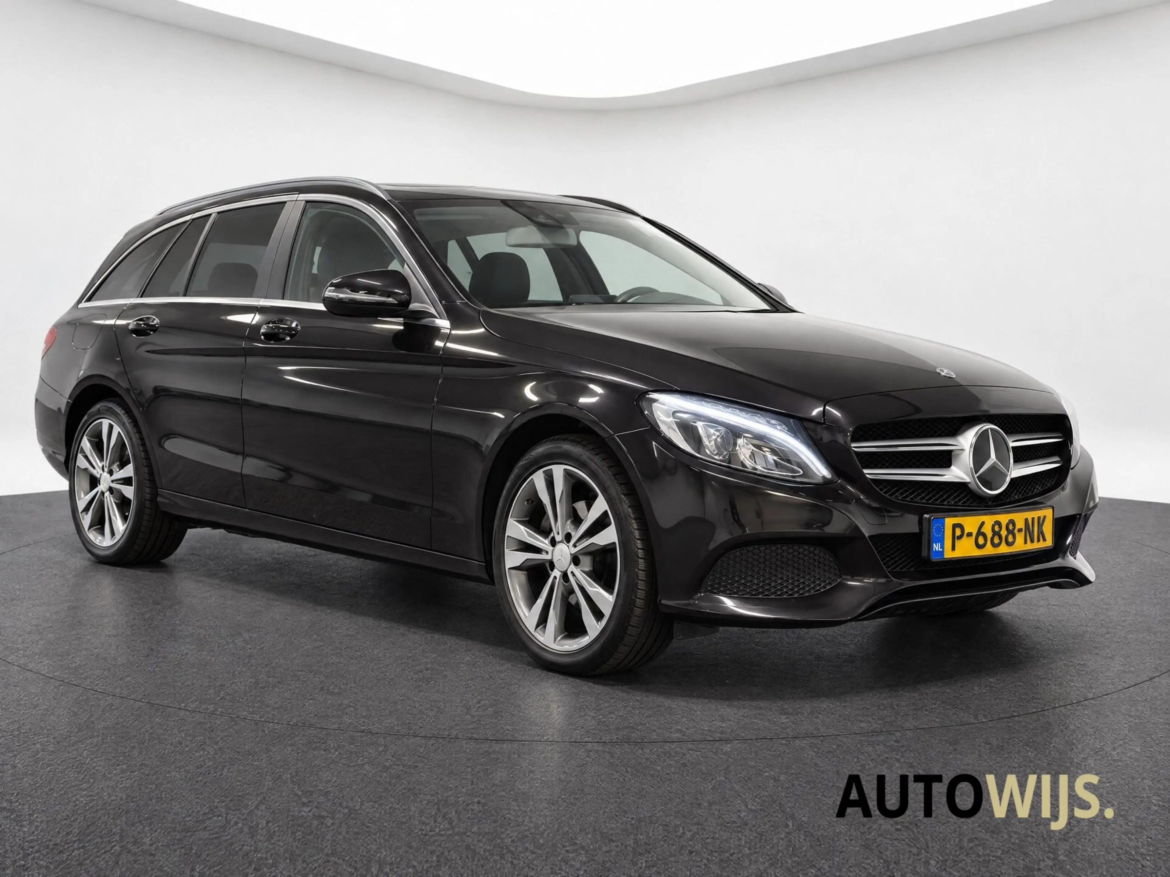 Mercedes-Benz C 200 Estate Premium Plus|LED|LEDER|TREKHAAK|AUT|NAVI|GO — photo 12