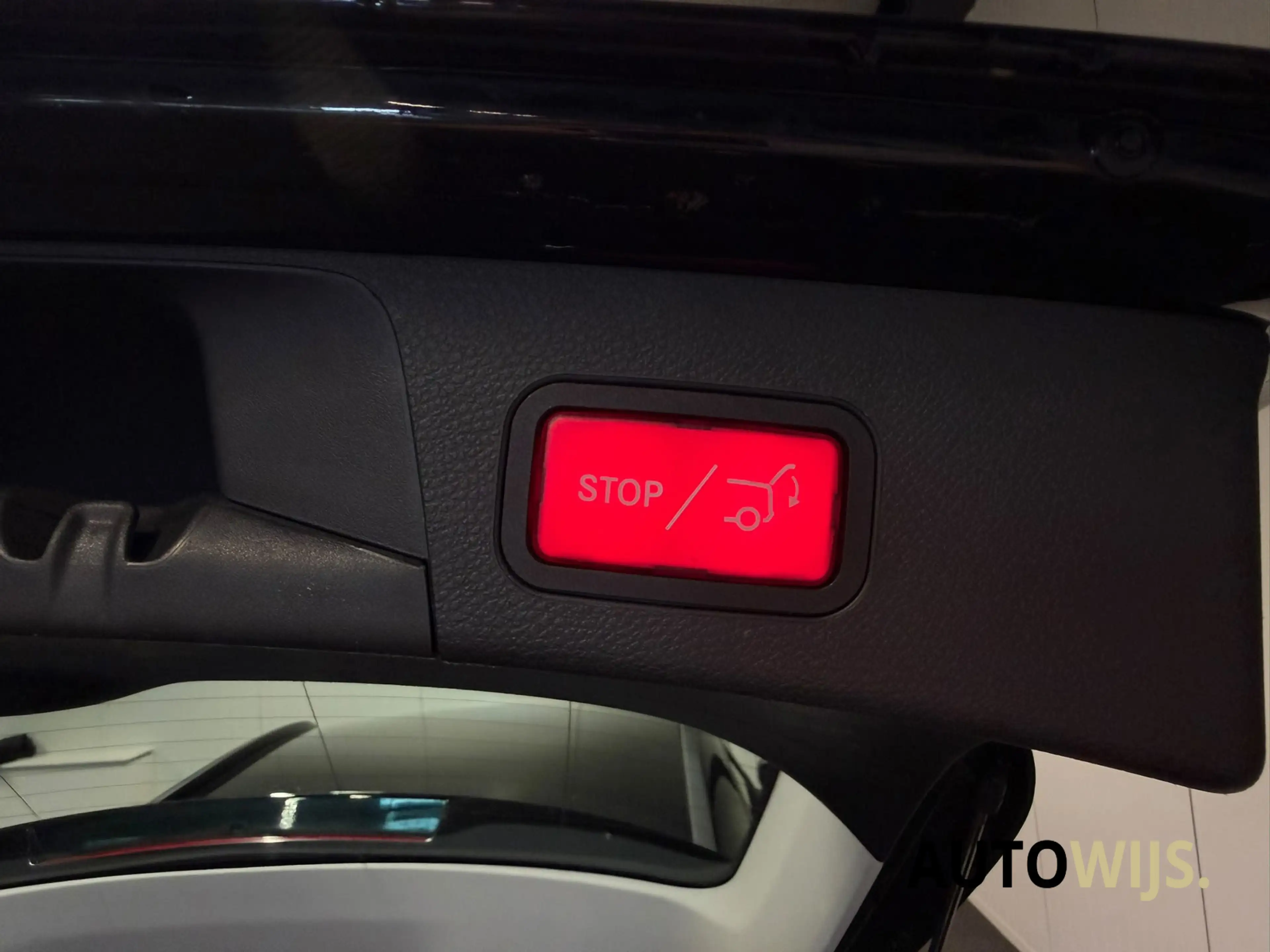 Mercedes-Benz C 200 Estate Premium Plus|LED|LEDER|TREKHAAK|AUT|NAVI|GO — photo 24