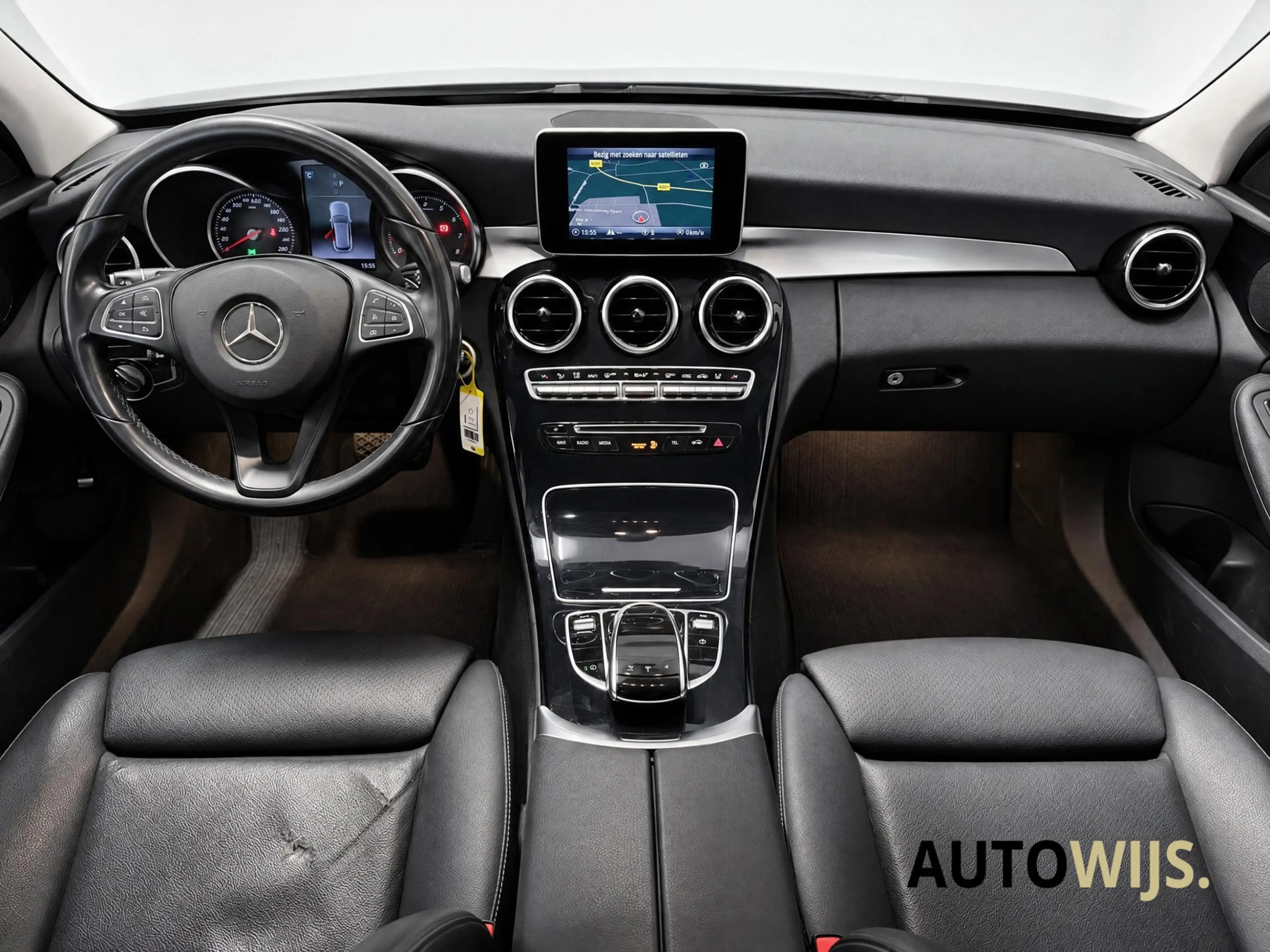 Mercedes-Benz C 200 Estate Premium Plus|LED|LEDER|TREKHAAK|AUT|NAVI|GO — photo 3