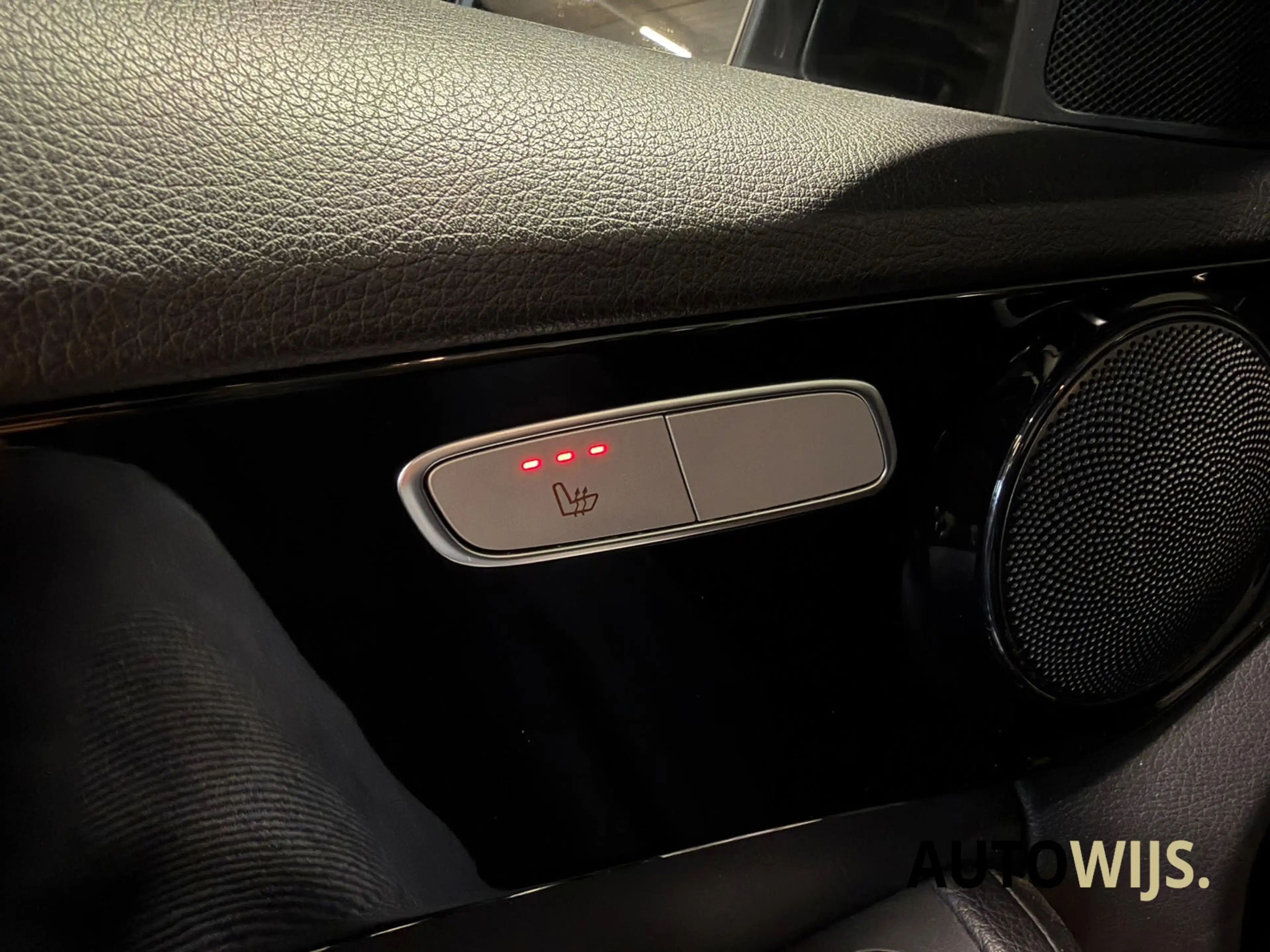 Mercedes-Benz C 200 Estate Premium Plus|LED|LEDER|TREKHAAK|AUT|NAVI|GO — photo 22