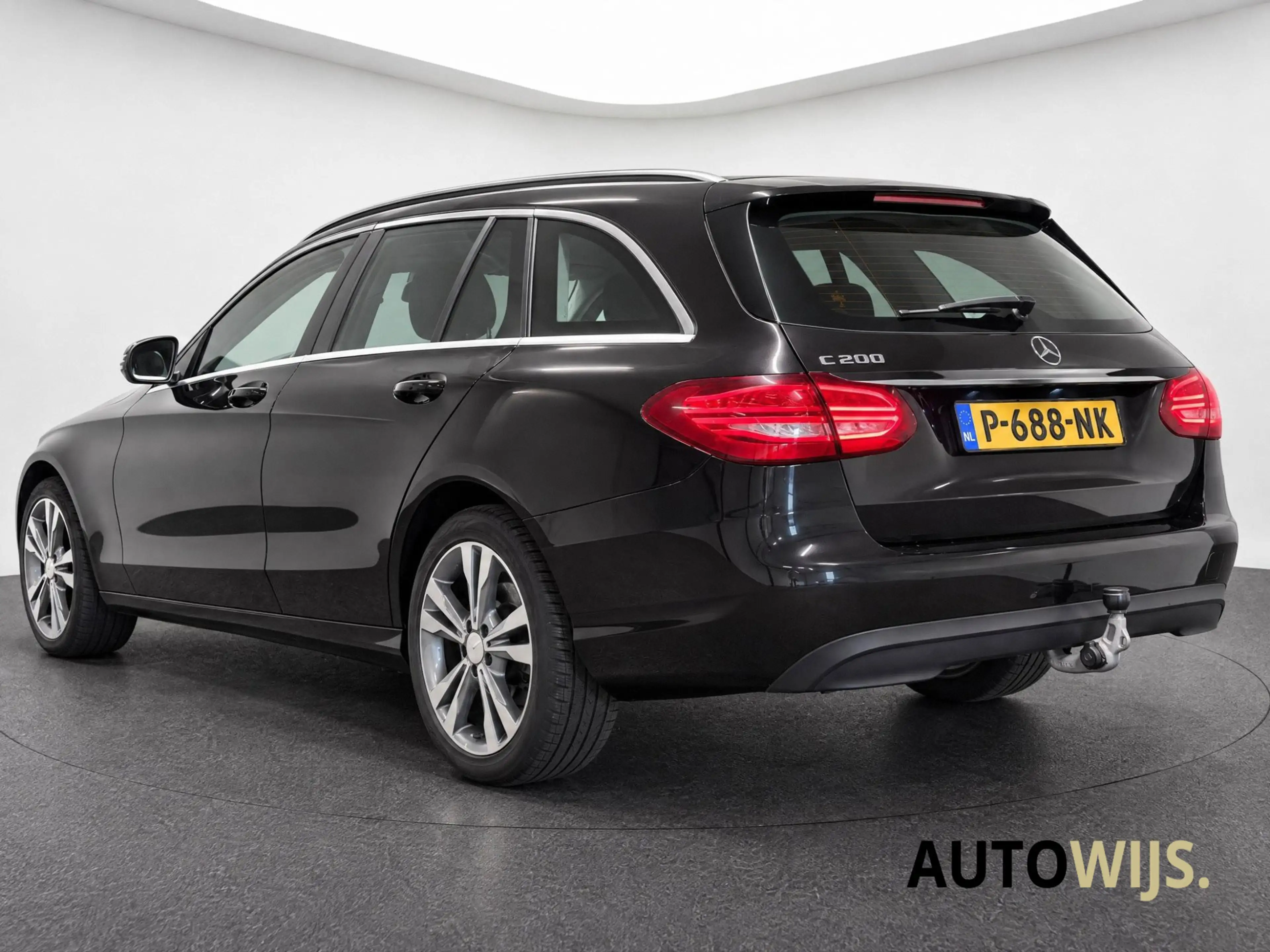 Mercedes-Benz C 200 Estate Premium Plus|LED|LEDER|TREKHAAK|AUT|NAVI|GO — photo 6
