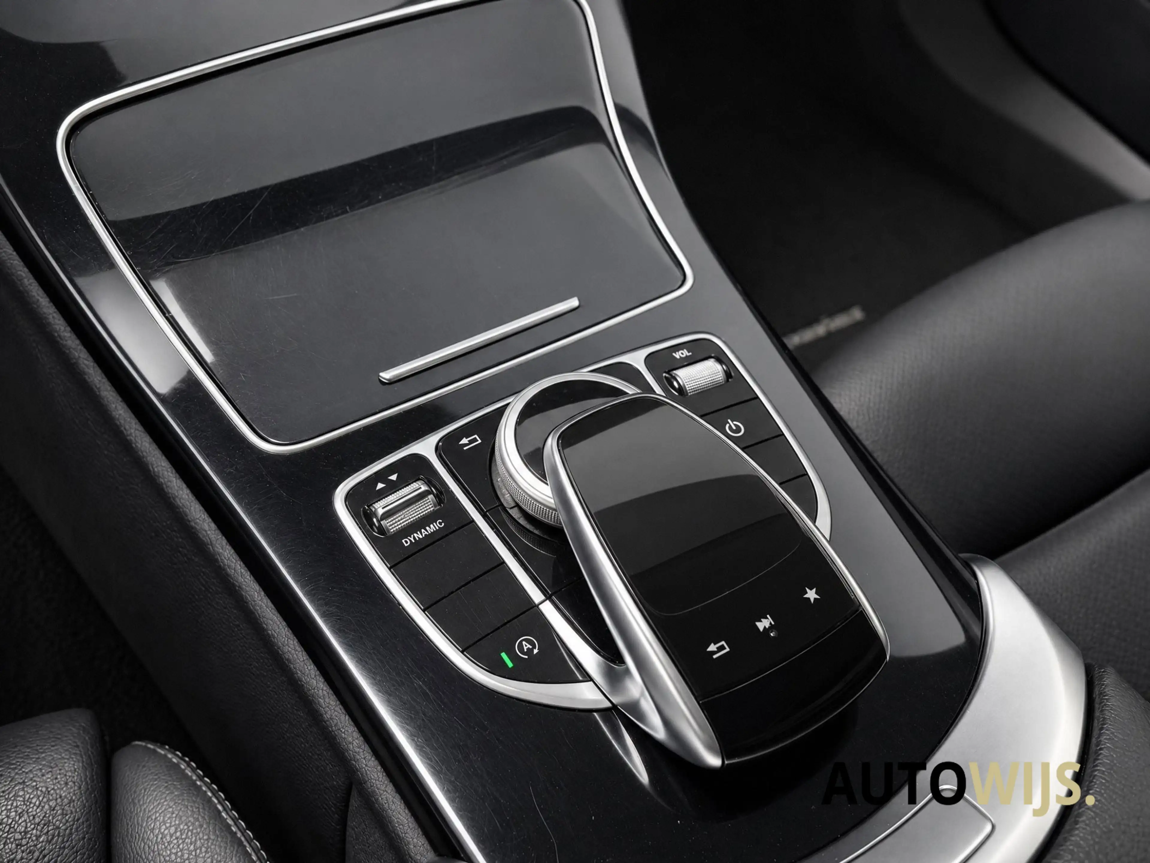 Mercedes-Benz C 200 Estate Premium Plus|LED|LEDER|TREKHAAK|AUT|NAVI|GO — photo 18