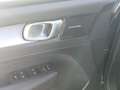 Volvo XC40 D4 Momentum AWD Geartronic Schwarz - thumbnail 14