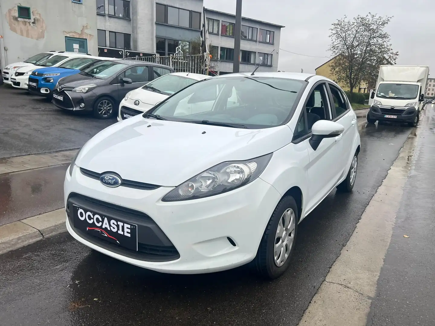 Ford Fiesta 1.25i Titani**LPG**ESSENCE GAZ** Blanc - 1