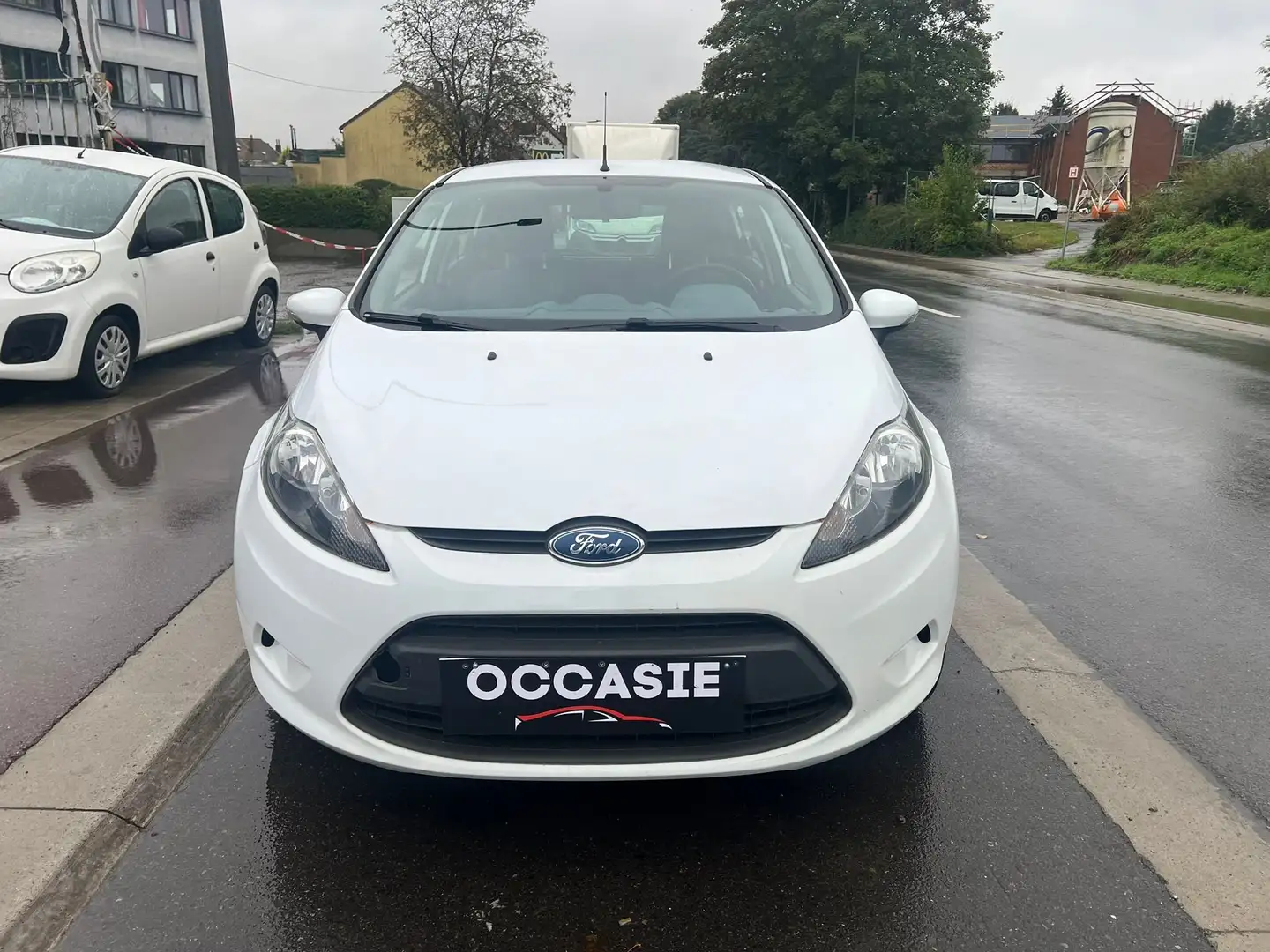 Ford Fiesta 1.25i Titani**LPG**ESSENCE GAZ** Blanc - 2