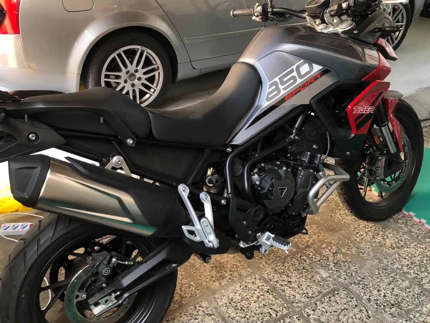 Triumph Tiger Sport 850 sport Červená - 1