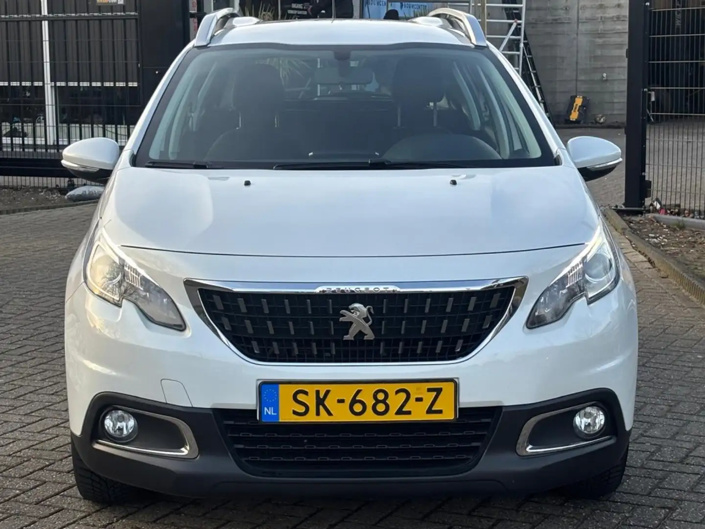 Peugeot 2008 1.2 Benzine Wit 2018 Automaat LED Wit - 2
