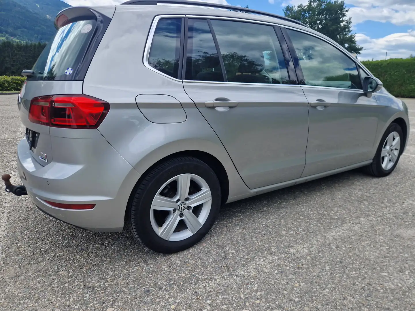 Volkswagen Golf Sportsvan Golf Sportsvan Comfortline BMT 1,4 TSI DSGComfortline Grau - 2