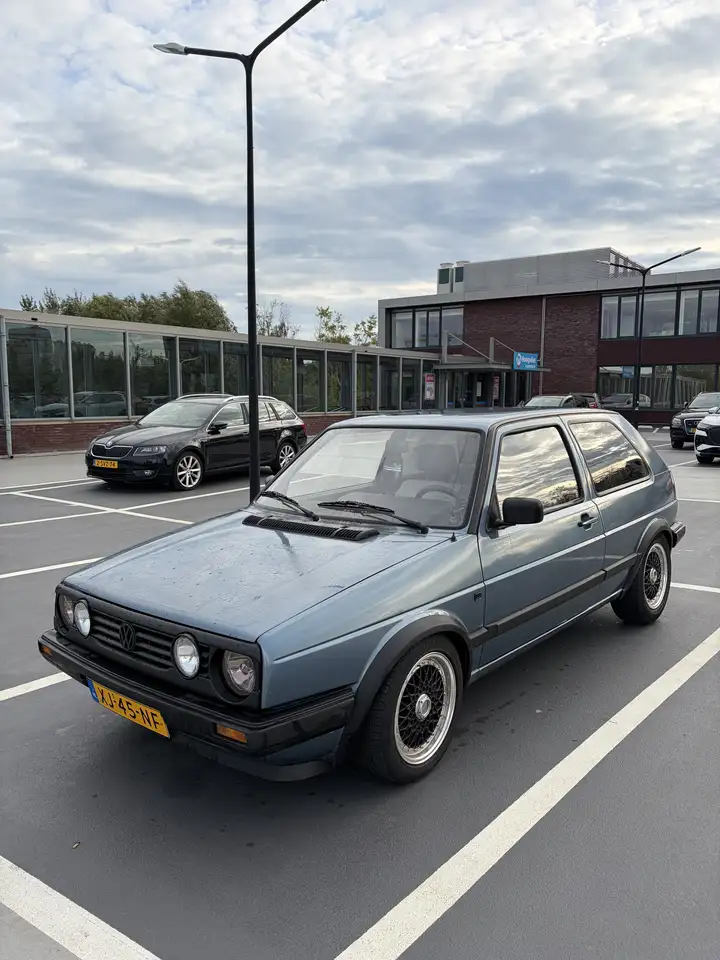 Volkswagen Golf 1.3, foto 3
