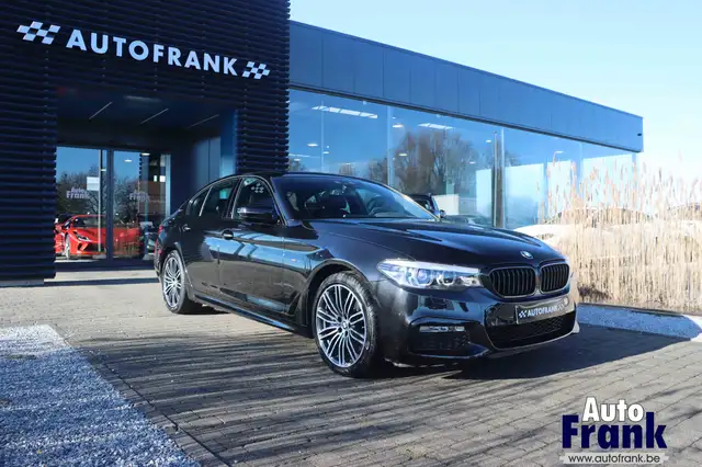 BMW 530 E / BERLINE / M-SPORT / HUD / NAVI PRO / GLASDAK