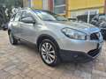 Nissan Qashqai Qashqai+2 2.0 dci N-Tec 4x4 dpf Argent - thumbnail 2