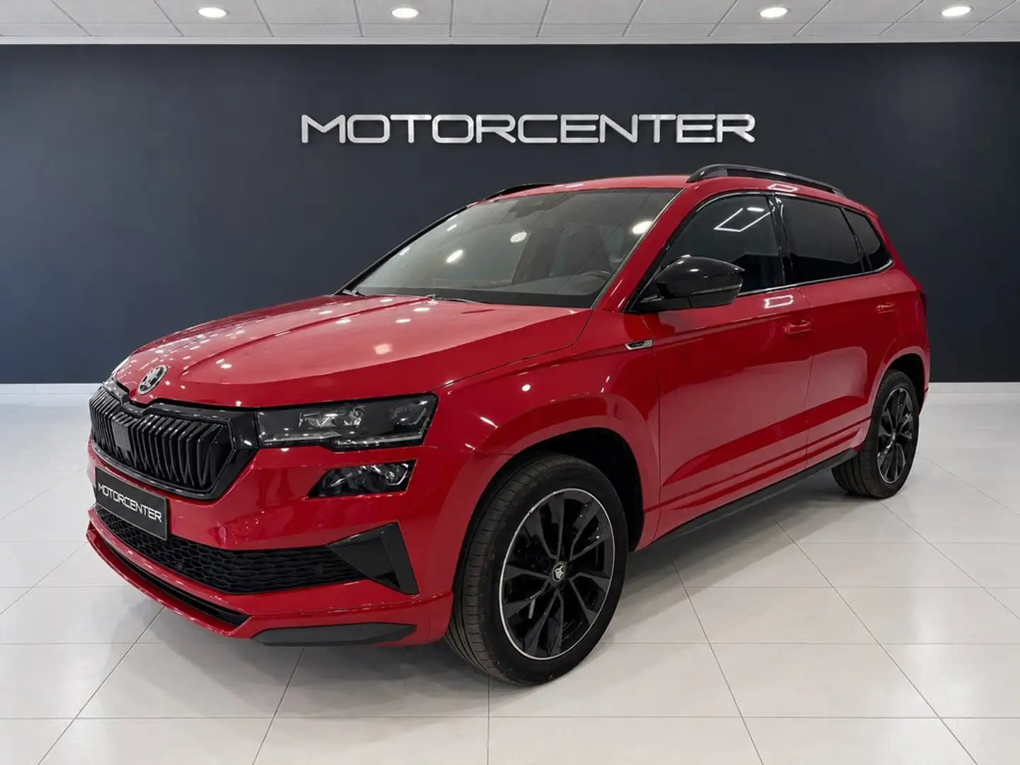 Skoda Karoq 1.5 TSI Sportline ACT DSG 110KW Rojo - 2