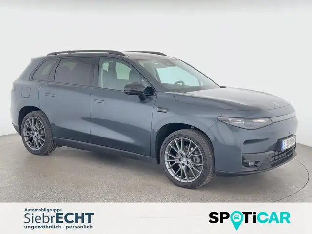 Leapmotor C10