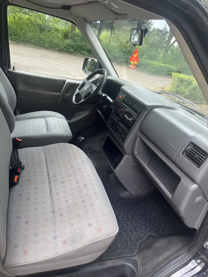 Volkswagen Transporter 2.5 TDI, foto 6