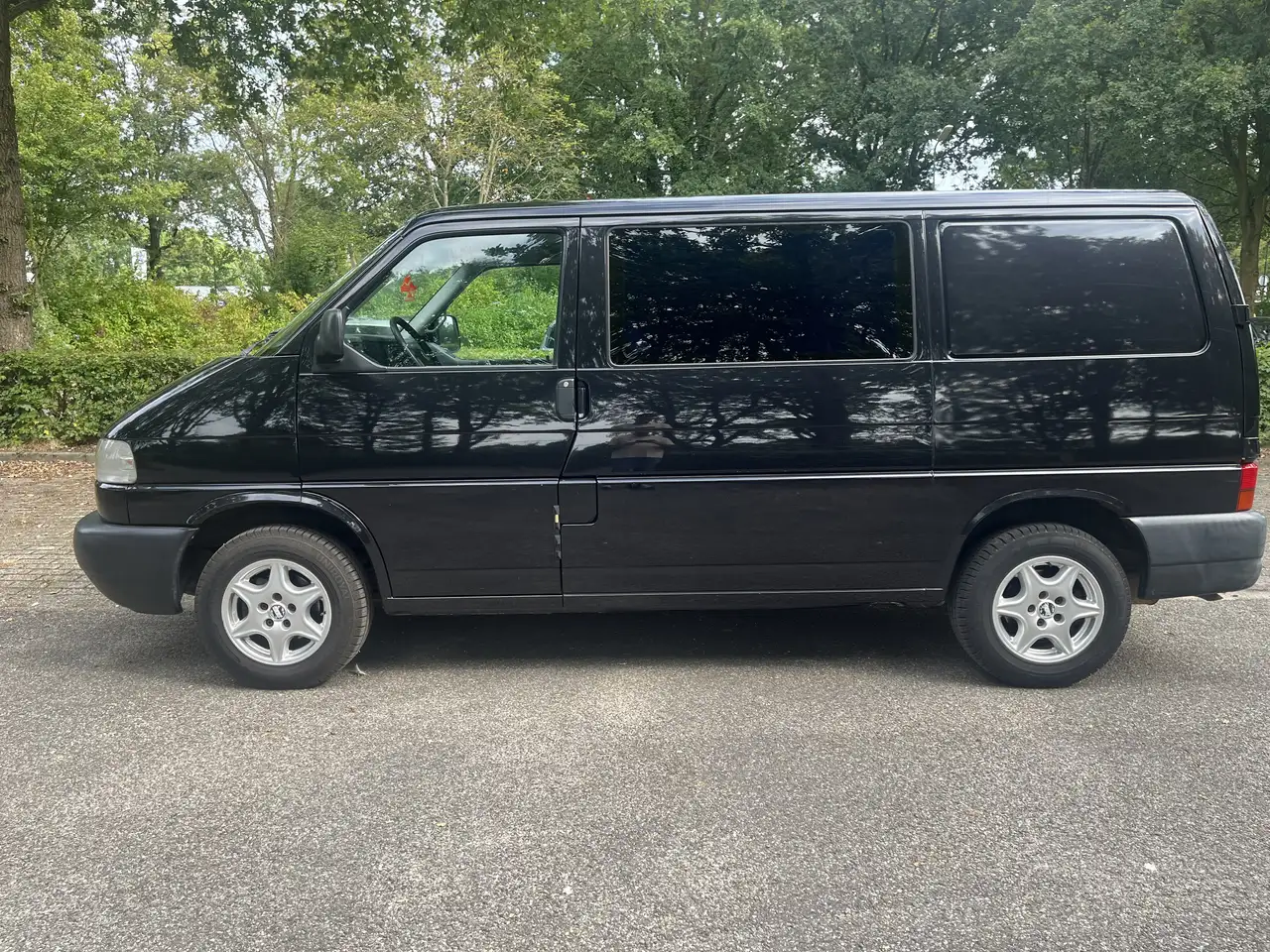 Volkswagen Transporter 2.5 TDI, foto 2